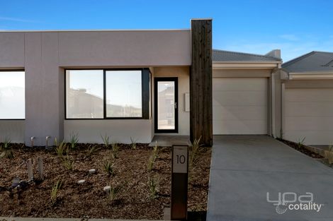 Property photo of 10 Valencia Street Weir Views VIC 3338