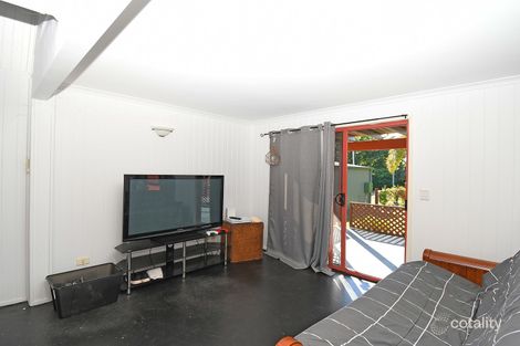 Property photo of 35 Blue Water Road Booral QLD 4655