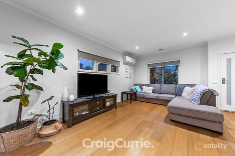 Property photo of 3/11 Howqua Place Pakenham VIC 3810