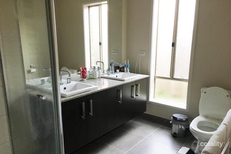 Property photo of 16 Landini Circuit Cranbourne North VIC 3977