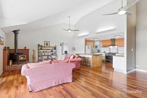 Property photo of 14 Kingfisher Court Meringandan West QLD 4352