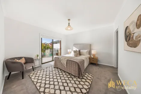 Property photo of 18 Aquanita Crescent Keilor Downs VIC 3038