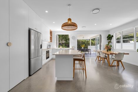 Property photo of 21 Gramere Avenue Ashgrove QLD 4060