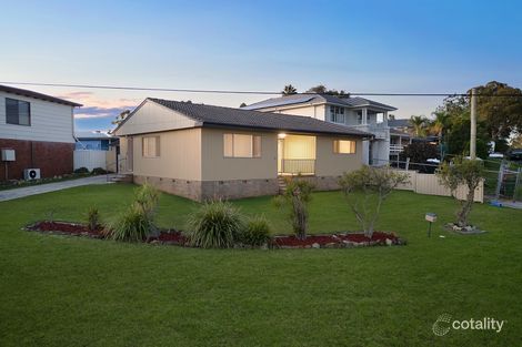 33 Winbin Cres, Gwandalan, NSW 2259