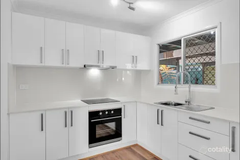 Property photo of 8 Catherine Street Marsden QLD 4132