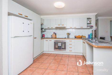 Property photo of 42 Regents Circuit Forest Lake QLD 4078