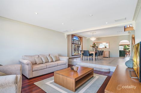 Property photo of 18 Blackbutt Place Bulli NSW 2516