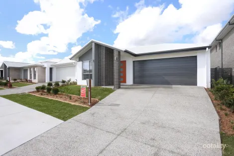 Property photo of 31 Meadows Boulevard Strathpine QLD 4500
