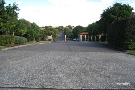 Property photo of 56 Oakleaf Street Eight Mile Plains QLD 4113