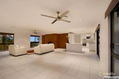 Property photo of 33 Bertana Drive Mudgeeraba QLD 4213