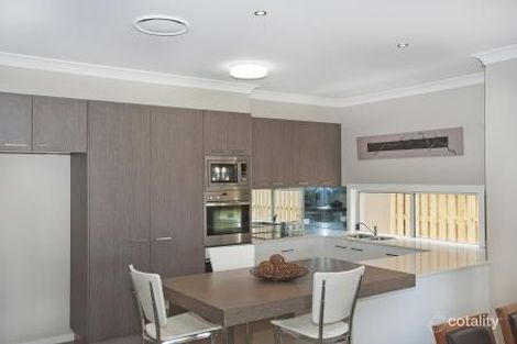 Property photo of 7 Azure Way Hope Island QLD 4212
