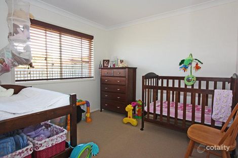 Property photo of 4 Feathertop Crescent Pacific Pines QLD 4211
