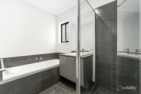 Property photo of 14 Patria Street Berwick VIC 3806