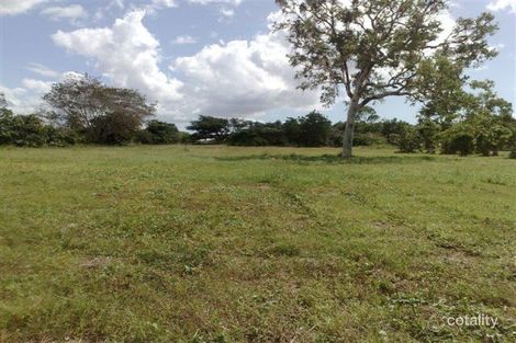 11-19 Corser Dr, Alligator Creek, QLD 4816