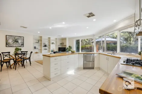 Property photo of 40 Horn Drive Happy Valley SA 5159