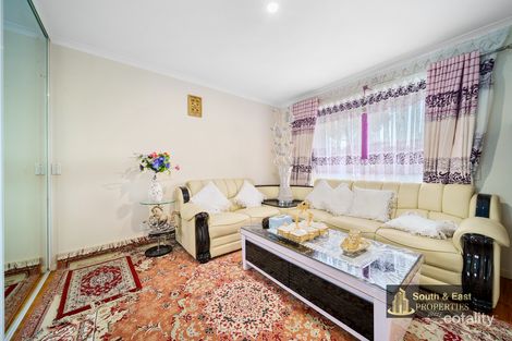 Property photo of 10 Justin Circuit Hampton Park VIC 3976
