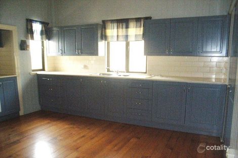 Property photo of 21 Brisbane Road Ebbw Vale QLD 4304