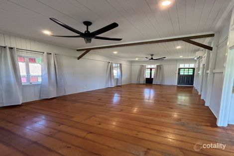 15 Kendall St, East Ipswich, QLD 4305