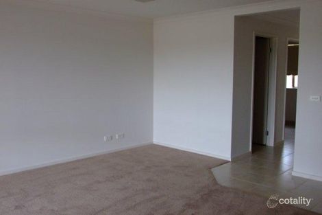 Property photo of 38 Riverview Drive Kialla VIC 3631