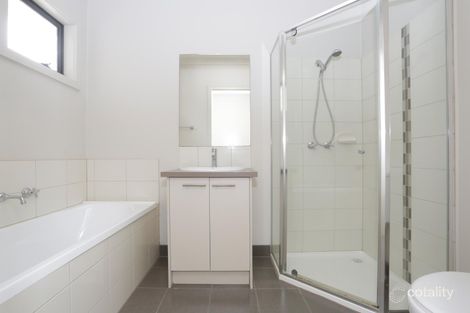 Property photo of 2/30 Westbrook Street Chadstone VIC 3148