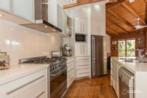 Property photo of 2 Lydia Street Smithfield QLD 4878