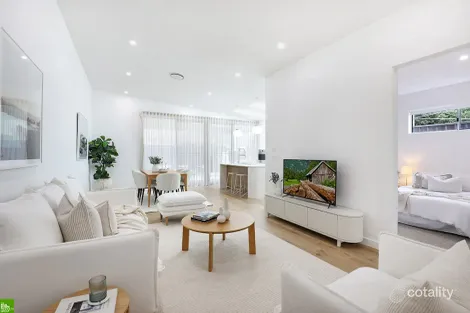 Property photo of 206 Jacaranda Avenue Figtree NSW 2525