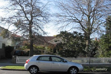 14 Milburn Gr, St Kilda East, VIC 3183