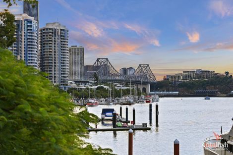 Property photo of 11/50-56 Thorn Street Kangaroo Point QLD 4169