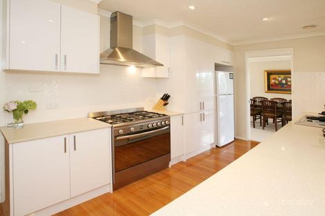 Property photo of 41 Merinda Crescent Kooringal NSW 2650