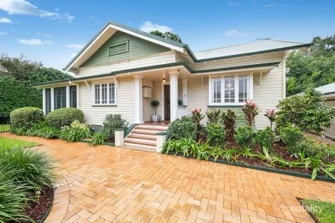 Property photo of 28 Dewar Terrace Sherwood QLD 4075