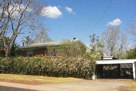 38 Range St, Mount Lofty, QLD 4350