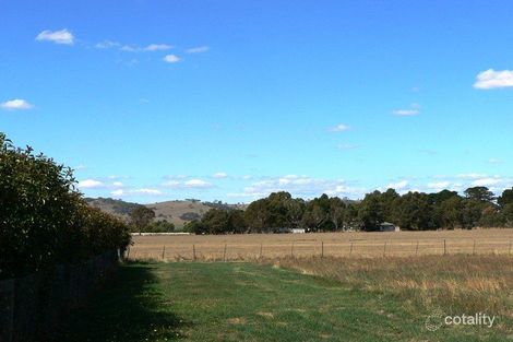 Property photo of 8 Gwen Place Lancefield VIC 3435