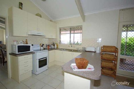 Property photo of 8 Dalwood Road Swan View WA 6056