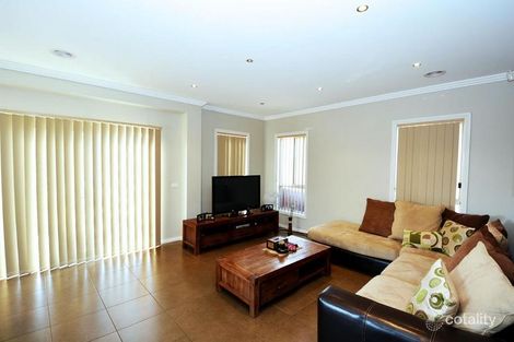 Property photo of 16 Balyang Way Craigieburn VIC 3064