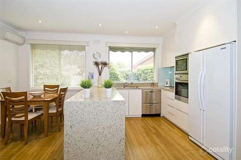 Property photo of 14 Lochabar Court Ivanhoe VIC 3079
