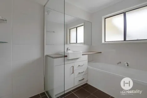 Property photo of 10 Jupiter Street Capalaba QLD 4157