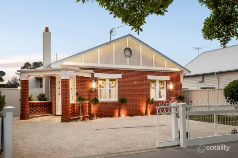 44 CANBERRA ST, BRUNSWICK, VIC 3056