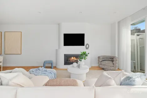 Property photo of 28 Lind Street Strathmore VIC 3041