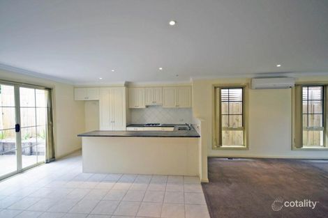 Property photo of 2/19 Boronia Grove Doncaster East VIC 3109