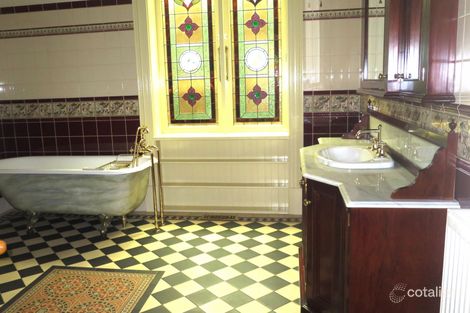 Property photo of 15 Broadway Camberwell VIC 3124