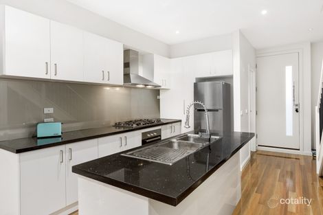 Property photo of 11/69 Tram Road Doncaster VIC 3108
