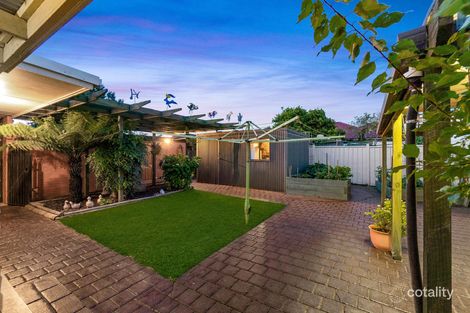 Property photo of 14 Chelmsford Crescent St Albans VIC 3021