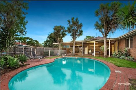 Property photo of 4 Carlita Close Mill Park VIC 3082