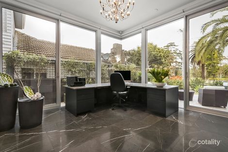 Property photo of 126 The Boulevard Aberfeldie VIC 3040