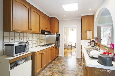 Property photo of 66 Watsons Road Glen Waverley VIC 3150