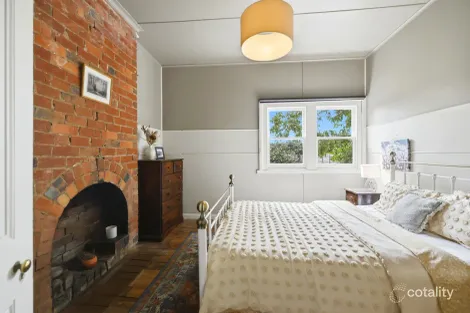 Property photo of 14 Roger Street Romsey VIC 3434