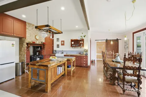 Property photo of 14 Roger Street Romsey VIC 3434