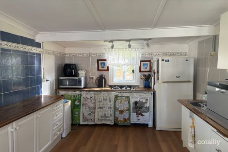 Property photo of 6 Bridge Street Lake Tabourie NSW 2539