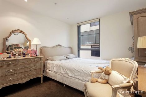 Property photo of 302/55 Queens Road Melbourne VIC 3004