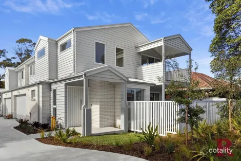 6/4 Churchill Ave, Kirrawee, NSW 2232